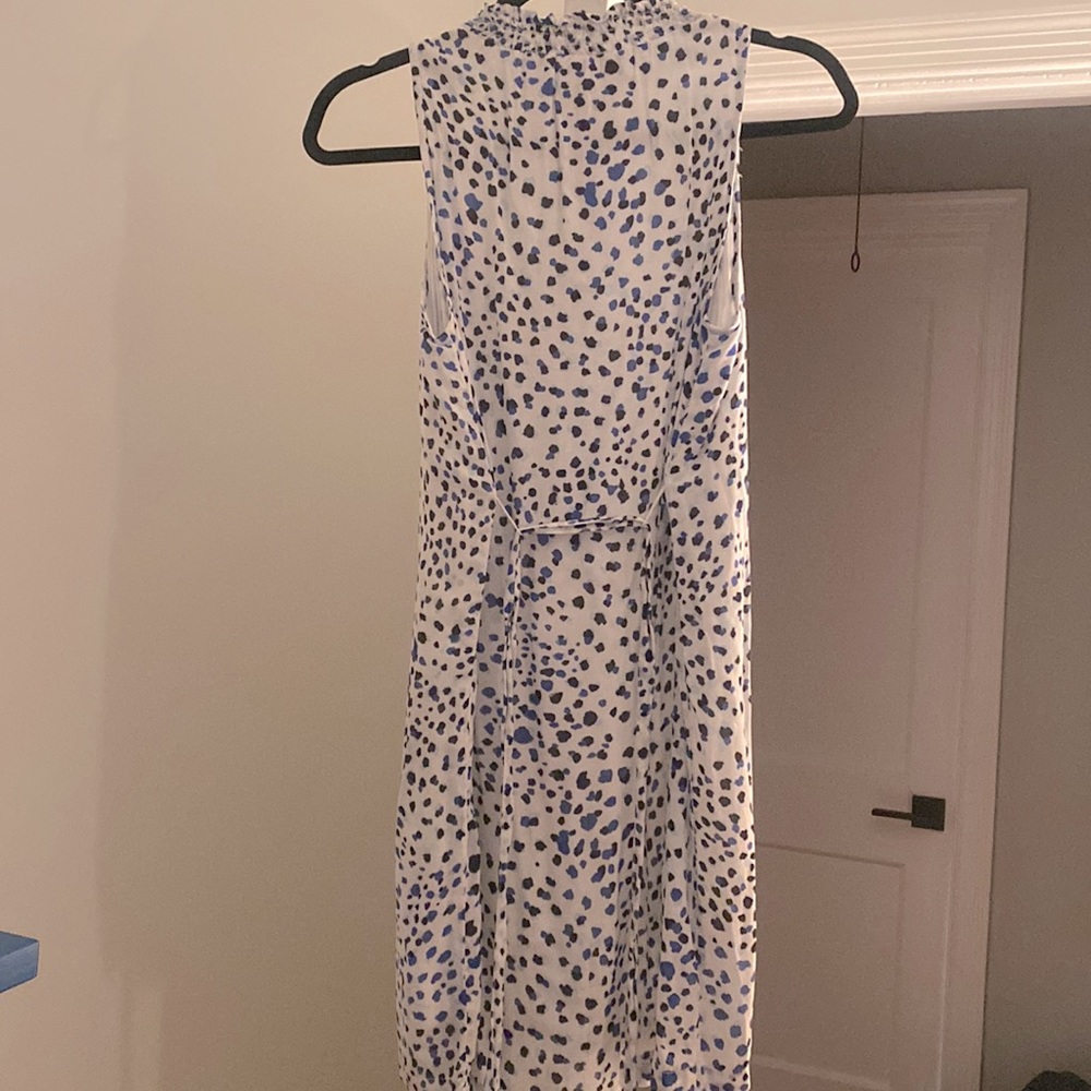 Cloth and stone dress